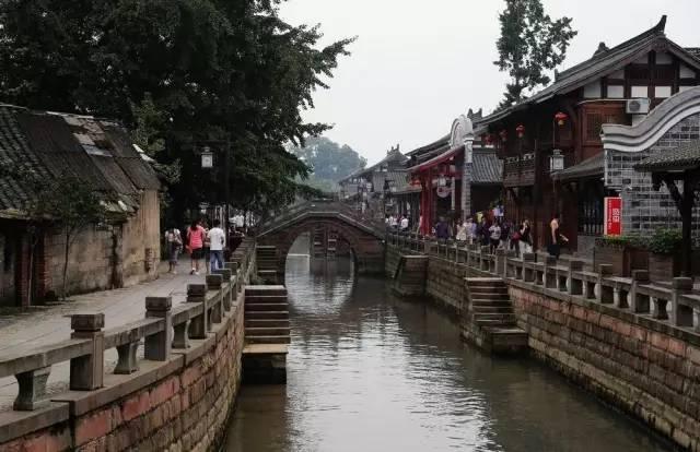 寻找惊喜礼物